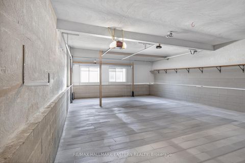 Photo 46 at 946 Beaufort Court, Eastdale, Oshawa