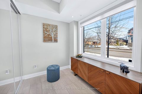 Photo 2 at 1126A Islington Avenue, City Centre West, Toronto