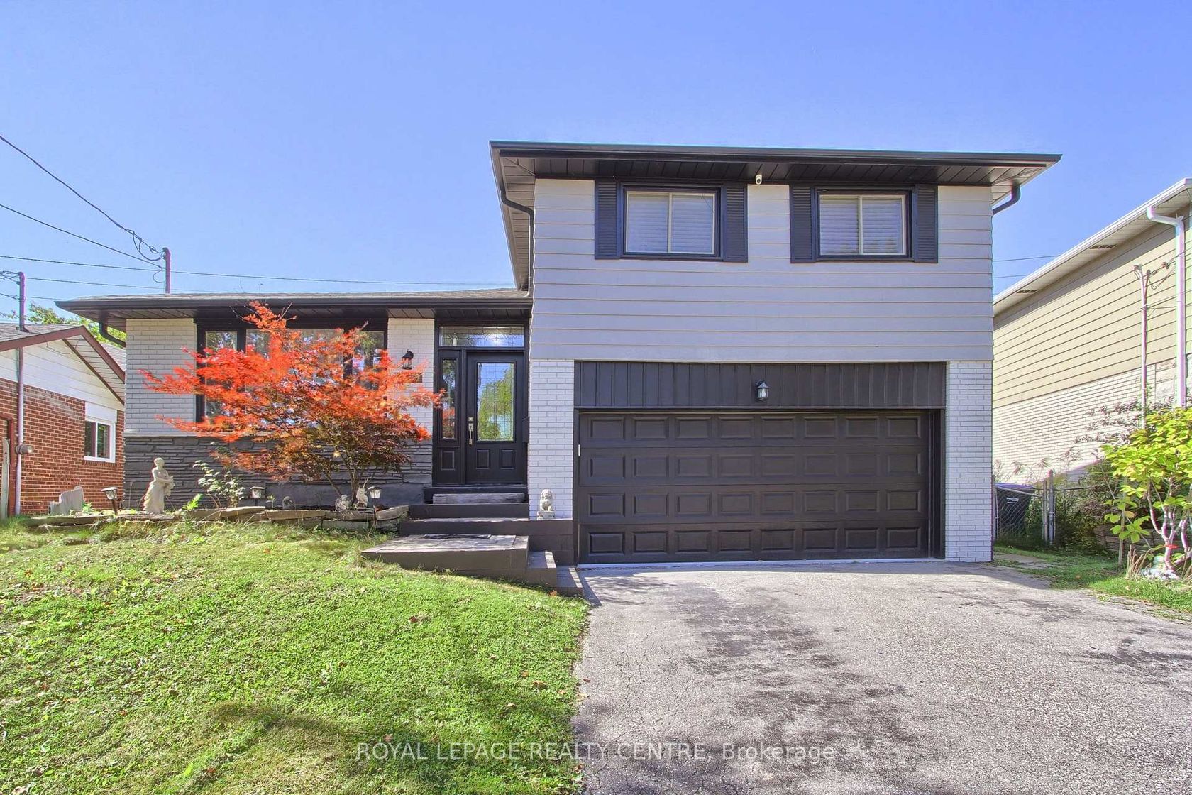 2039 Davebrook Road, Clarkson, Mississauga 