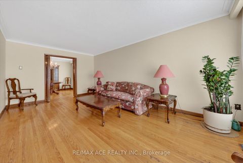 Photo 8 at 113 Magnolia Avenue, Kennedy Park, Toronto