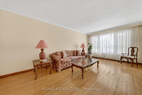 Photo 9 at 113 Magnolia Avenue, Kennedy Park, Toronto