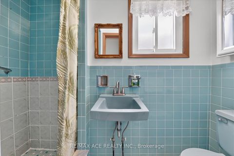 Photo 13 at 113 Magnolia Avenue, Kennedy Park, Toronto