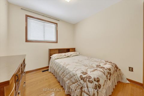 Photo 23 at 113 Magnolia Avenue, Kennedy Park, Toronto