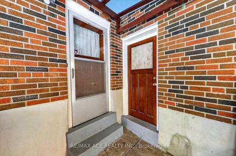 Photo 36 at 113 Magnolia Avenue, Kennedy Park, Toronto