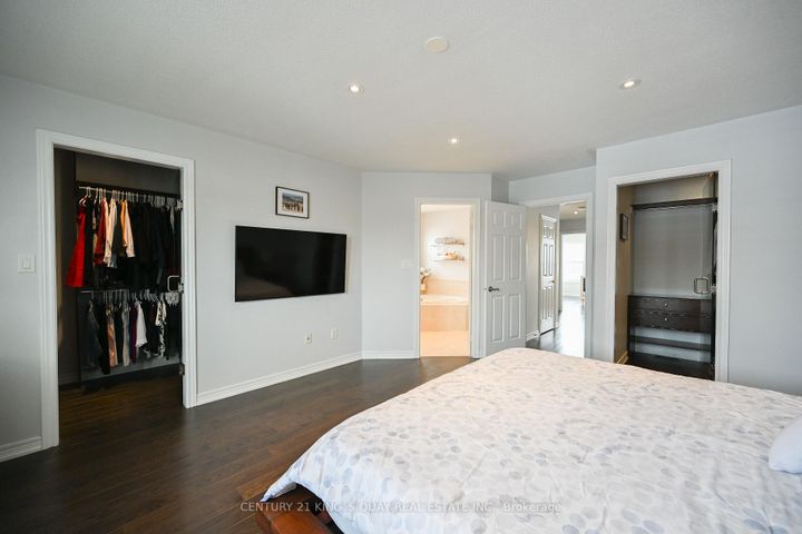 Photo 14 at 10514 Victoria Square Boulevard, Cathedraltown, Markham