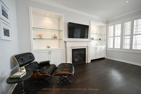 Photo 5 at 10514 Victoria Square Boulevard, Cathedraltown, Markham