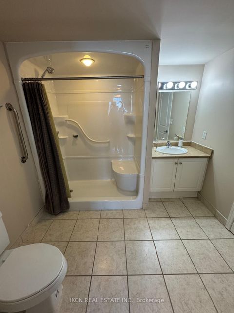 Photo 14 at 615 - 100 Scottfield Drive, Agincourt North, Toronto