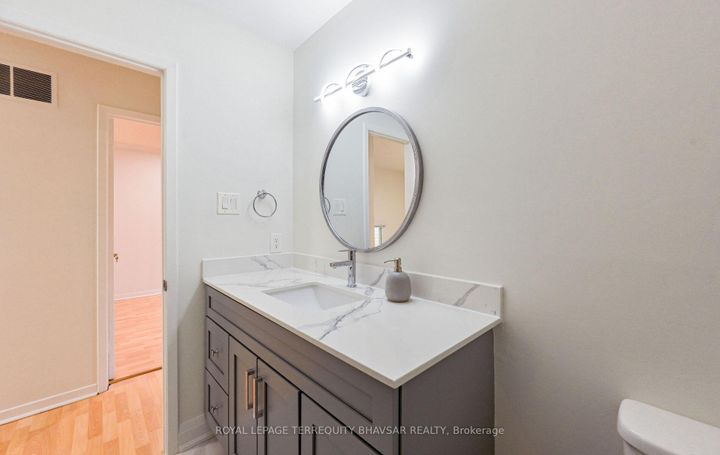 Photo 37 at 12 - 5020 Delaware Drive, Hurontario, Mississauga