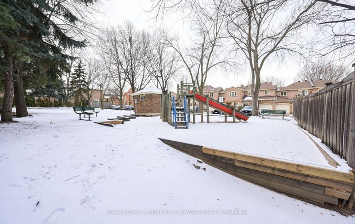 Photo 49 at 12 - 5020 Delaware Drive, Hurontario, Mississauga