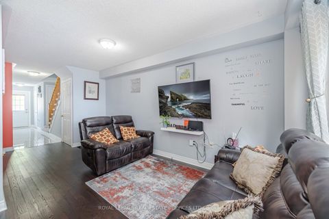 Photo 7 at 6 - 430 Mapleview Drive E, Painswick South, Barrie