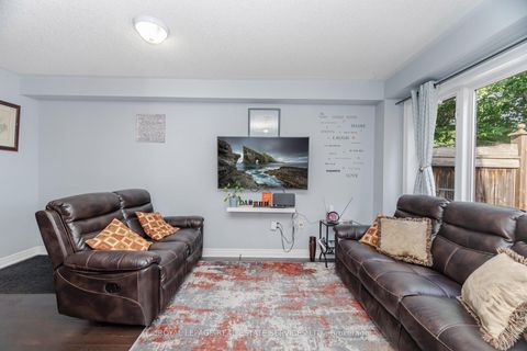 Photo 8 at 6 - 430 Mapleview Drive E, Painswick South, Barrie