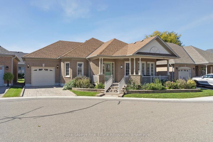 Photo 1 at 7 Powder Mill Court, Wellington, Brampton