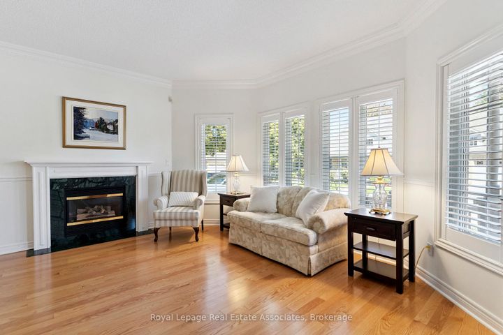 Photo 5 at 7 Powder Mill Court, Wellington, Brampton