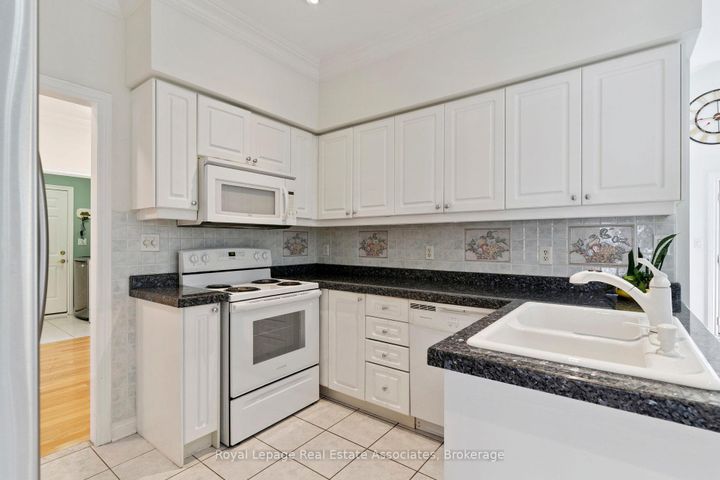 Photo 12 at 7 Powder Mill Court, Wellington, Brampton