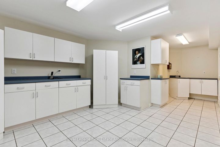 Photo 31 at 7 Powder Mill Court, Wellington, Brampton