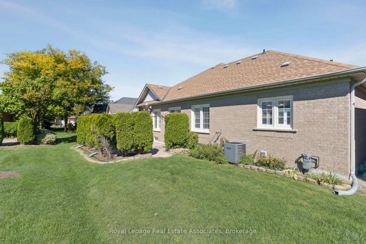 Photo 37 at 7 Powder Mill Court, Wellington, Brampton