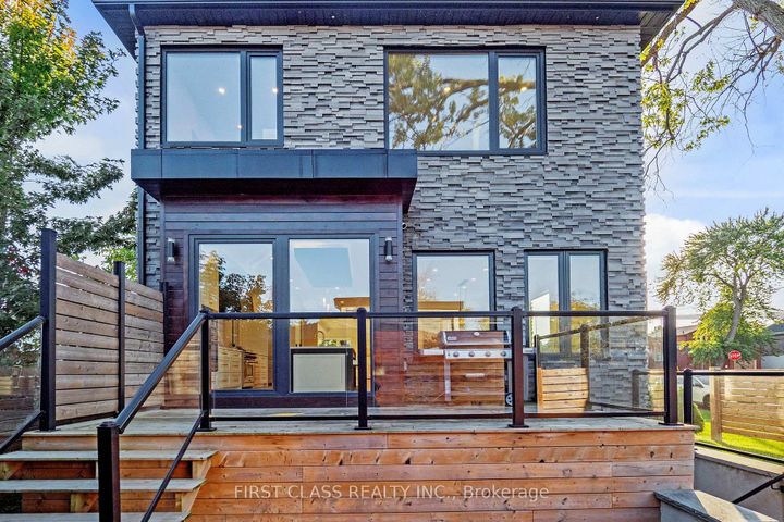 Photo 48 at 1047 Meredith Avenue, Lakeview, Mississauga