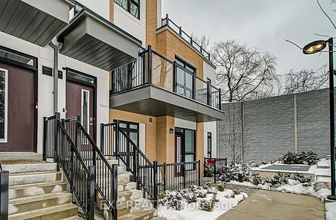 Photo 2 at 62 - 90 Canon Jackson Drive, Greenbrook, Toronto