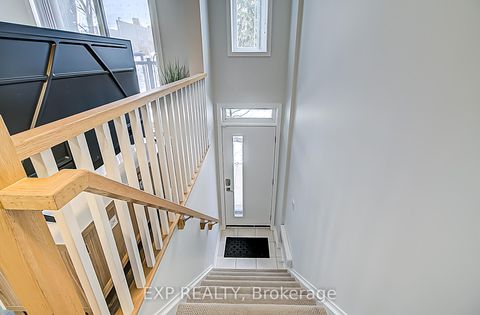 Photo 4 at 62 - 90 Canon Jackson Drive, Greenbrook, Toronto