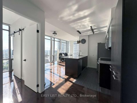 Photo 3 at 2203 - 37 Grosvenor Street, Bay Street Corridor, Toronto