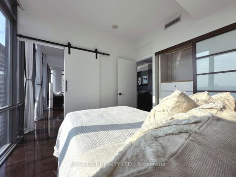 Photo 7 at 2203 - 37 Grosvenor Street, Bay Street Corridor, Toronto