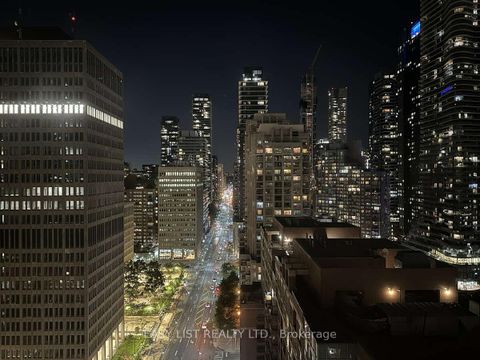 Photo 18 at 2203 - 37 Grosvenor Street, Bay Street Corridor, Toronto