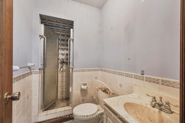 Photo 35 at 1010 Ritson Road N, Central, Oshawa