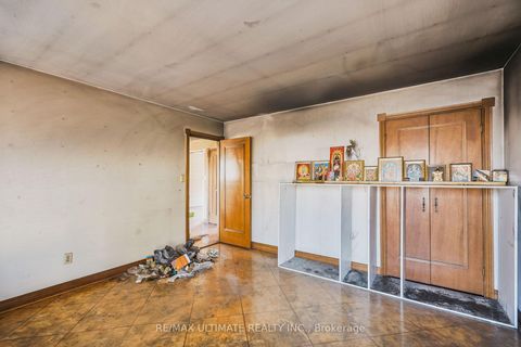 Photo 30 at 1010 Ritson Road N, Central, Oshawa