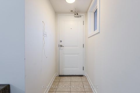 Photo 4 at 70 - 2315 Sheppard Avenue W, Pelmo Park W5, Toronto