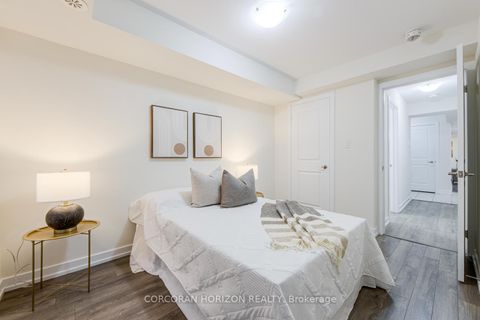 Photo 19 at 70 - 2315 Sheppard Avenue W, Pelmo Park W5, Toronto