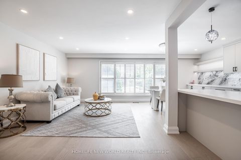 Photo 8 at 192 Combe Avenue, Bathurst Manor, Toronto