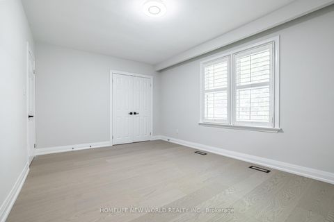 Photo 12 at 192 Combe Avenue, Bathurst Manor, Toronto