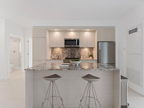 Photo 18 at 221 - 30 Inn On The Park Drive, Don Mills, Toronto