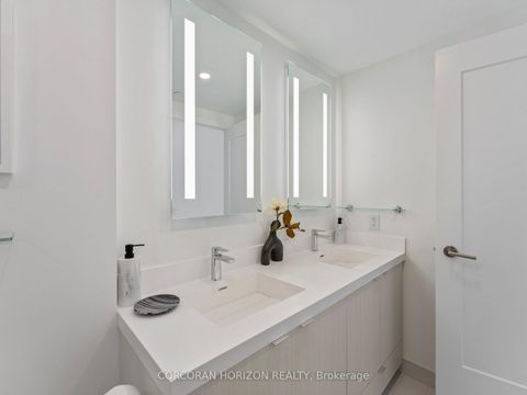 Photo 26 at 221 - 30 Inn On The Park Drive, Don Mills, Toronto