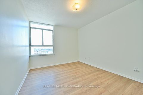 Photo 13 at 1015 - 2550 Pharmacy Avenue, L'Amoreaux, Toronto