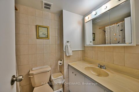 Photo 18 at 1015 - 2550 Pharmacy Avenue, L'Amoreaux, Toronto