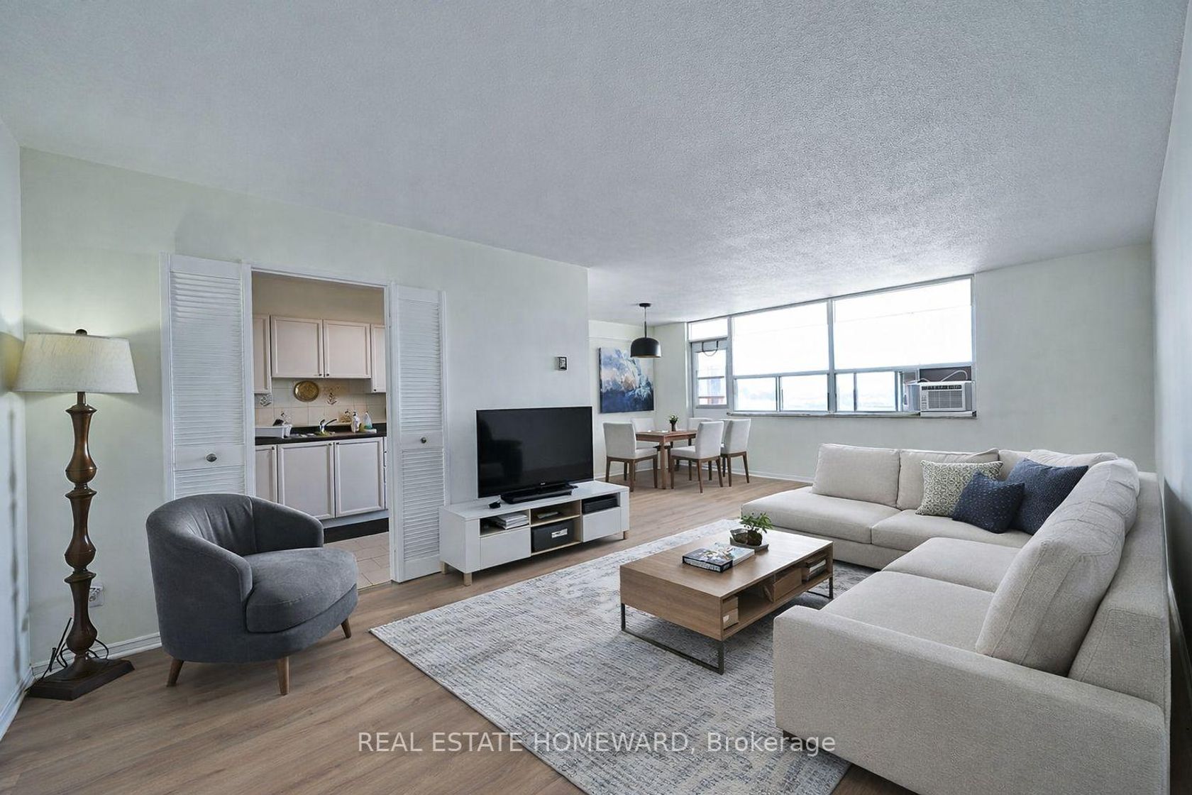 1015 - 2550 Pharmacy Avenue, L'Amoreaux, Toronto 