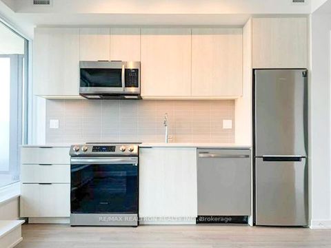 Photo 4 at 532 - 50 Power Street, Moss Park, Toronto