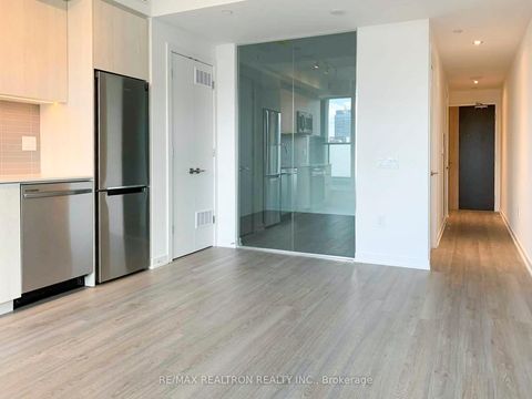 Photo 6 at 532 - 50 Power Street, Moss Park, Toronto