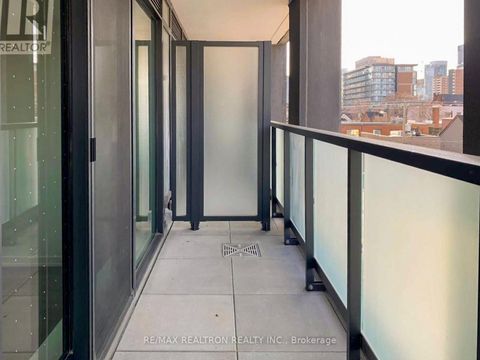 Photo 8 at 532 - 50 Power Street, Moss Park, Toronto