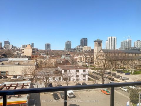 Photo 14 at 532 - 50 Power Street, Moss Park, Toronto