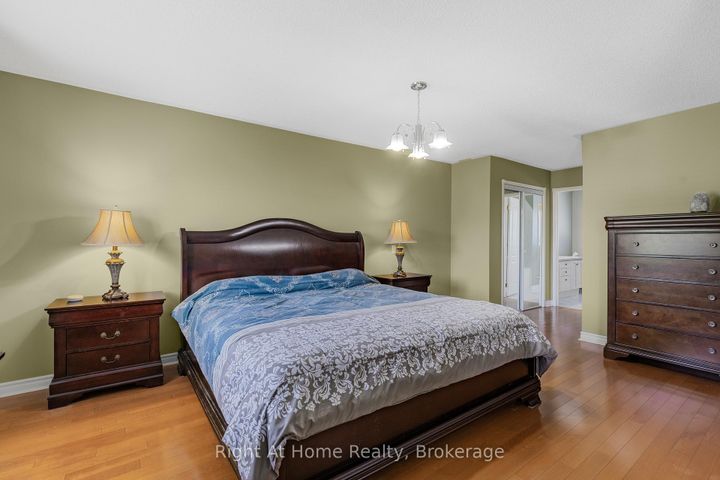 Photo 19 at 2405 Eden Valley Drive, RO River Oaks, Oakville