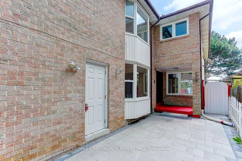 Photo 37 at 125 Green Bush Crescent, Yorkhill, Vaughan
