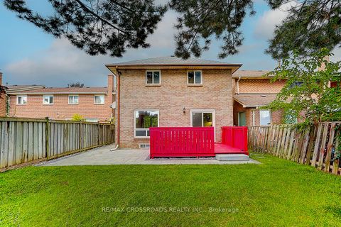Photo 47 at 125 Green Bush Crescent, Yorkhill, Vaughan