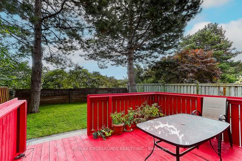 Photo 48 at 125 Green Bush Crescent, Yorkhill, Vaughan