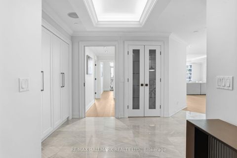 Photo 4 at 1005 - 211 Queens Quay W, Waterfront Communities C1, Toronto