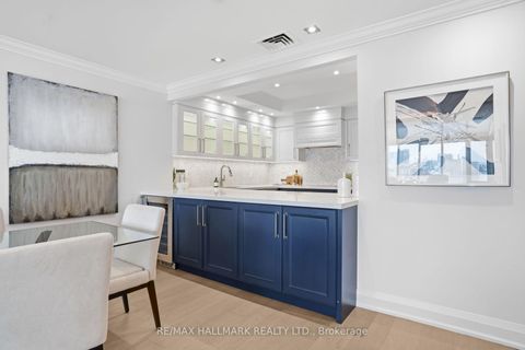 Photo 13 at 1005 - 211 Queens Quay W, Waterfront Communities C1, Toronto