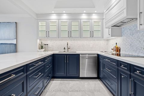 Photo 15 at 1005 - 211 Queens Quay W, Waterfront Communities C1, Toronto