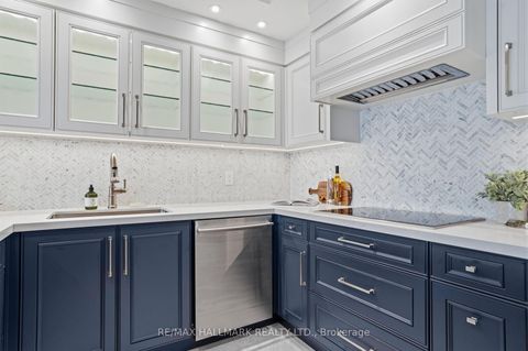 Photo 17 at 1005 - 211 Queens Quay W, Waterfront Communities C1, Toronto