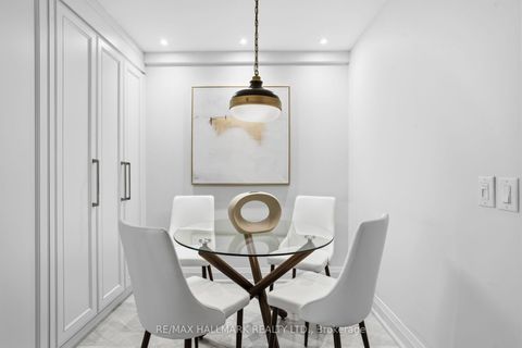 Photo 22 at 1005 - 211 Queens Quay W, Waterfront Communities C1, Toronto